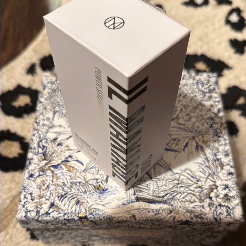 IL MAKIAGE Power Serum Repair - Picture 2 of 5